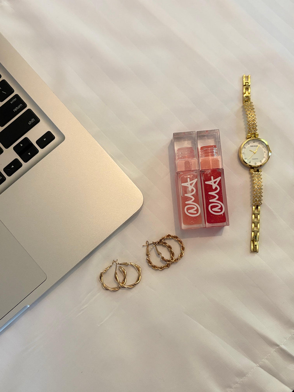 NOVA’s Duo 🌸+💋