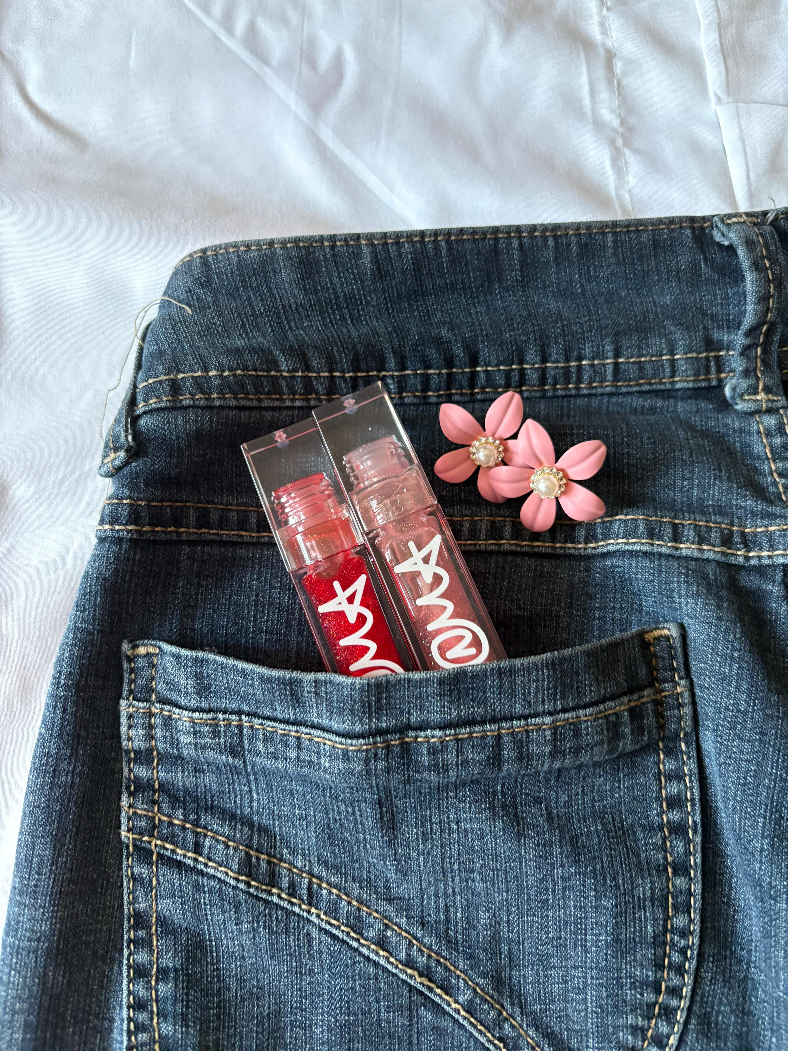 NOVA’s Duo 🌸+💋